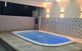 Apartamento perto de praia Dos Anjos